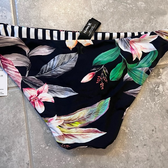NEW! Hurley Flora Reversible Bikini Bottom - Moderate Coverage - Picture 5 of 6